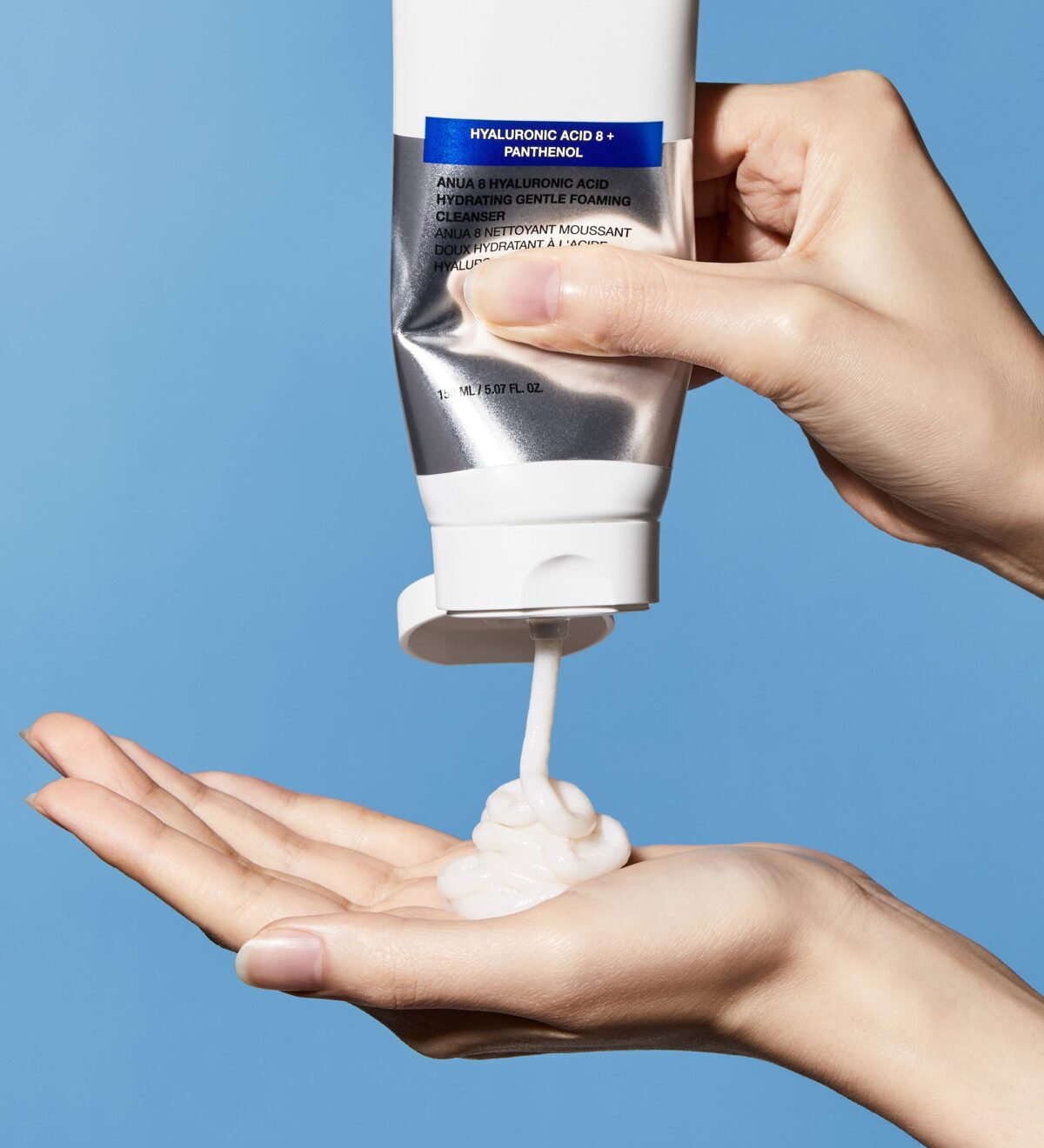 ⁦انوا, 8 منظف رغوي لطيف مرطب بحمض الهيالورونيك⁩ - الصورة ⁦3⁩