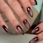 أظافر "الكات آي" (Cat Eye) المغناطيسية - لمعة السهرات الفاخرة (24 قطعة)