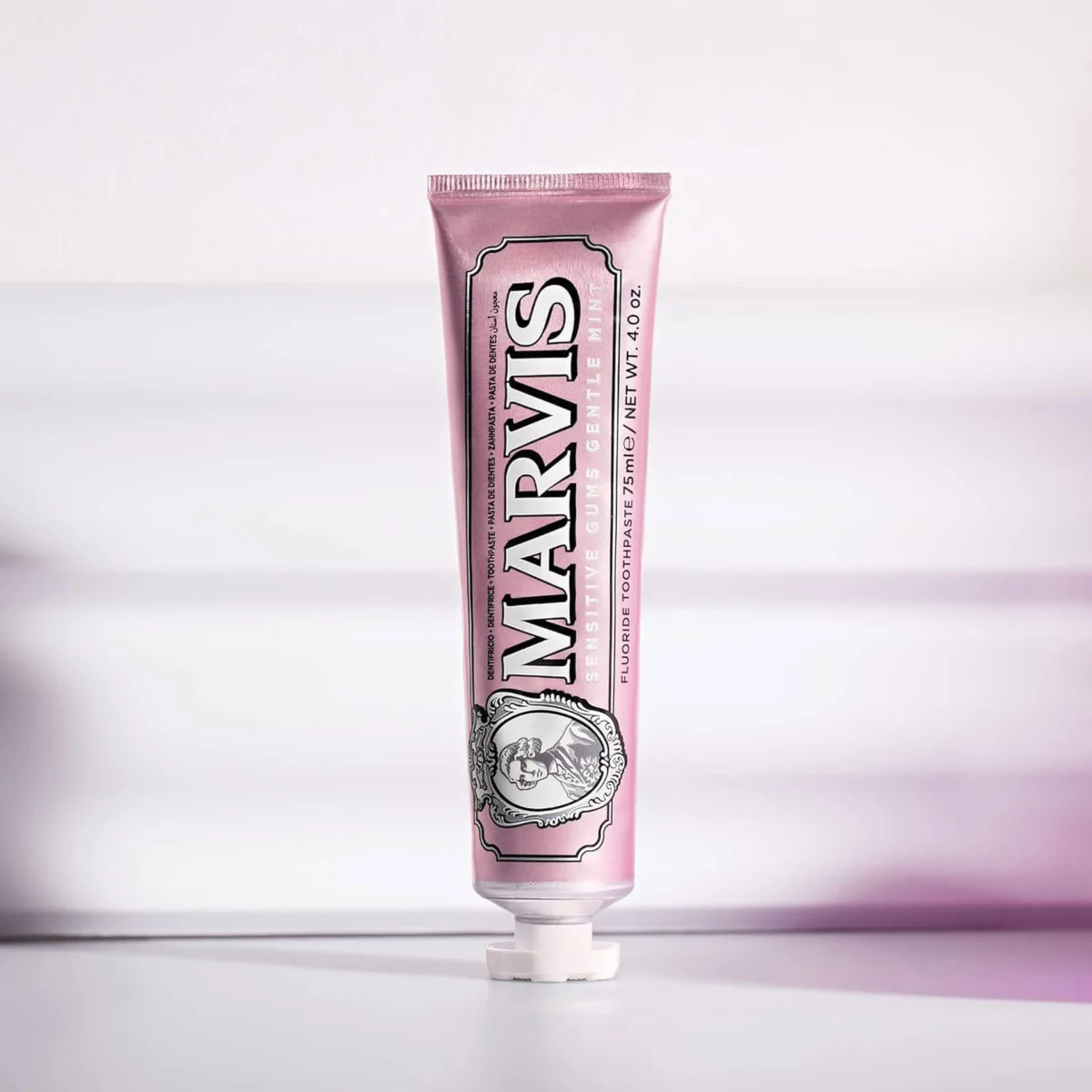 ⁦مارفيس معجون اسنان للثة الحساسة بالنعناع اللطيف (Marvis Sensitive Gums Gentle Mint Toothpaste) - 75 مل⁩ - الصورة ⁦4⁩